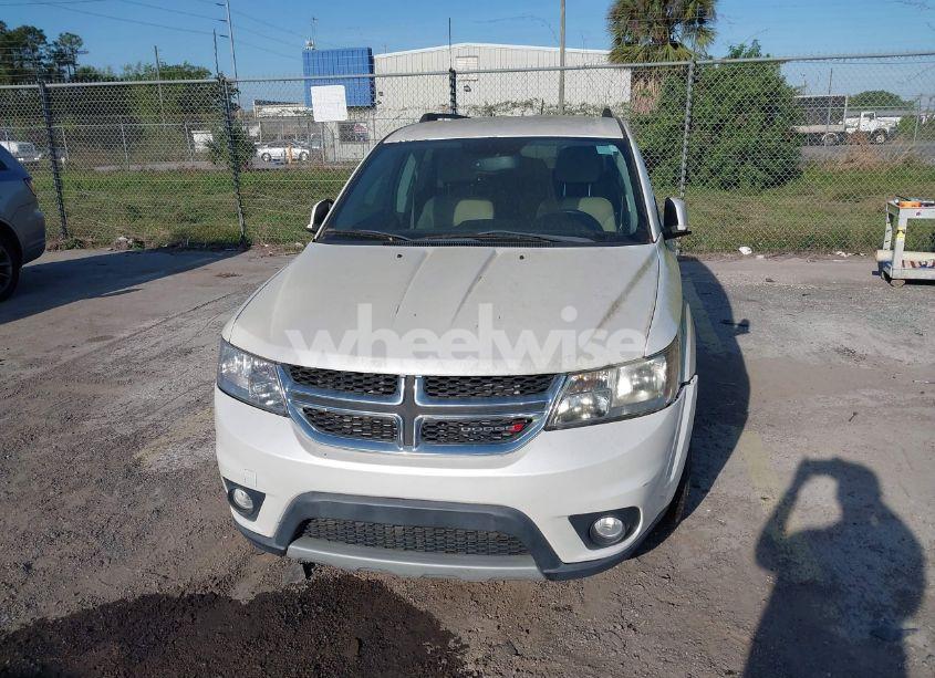 Photo 6 of 2014 Dodge Journey SXT (VIN 3C4PDCBG2ET201648)