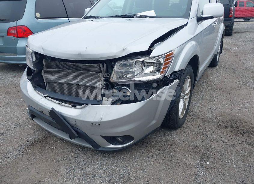 Photo 6 of 2014 Dodge Journey SXT (VIN 3C4PDCBG2ET213945)