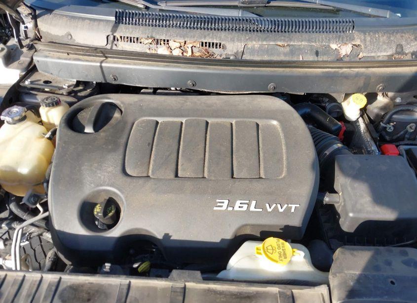 Photo 10 of 2014 Dodge Journey SXT (VIN 3C4PDCBG2ET248937)