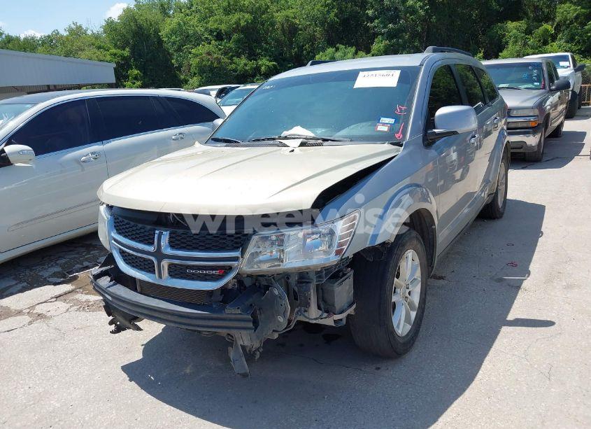 Photo 2 of 2015 Dodge Journey SXT (VIN 3C4PDCBG2FT551766)