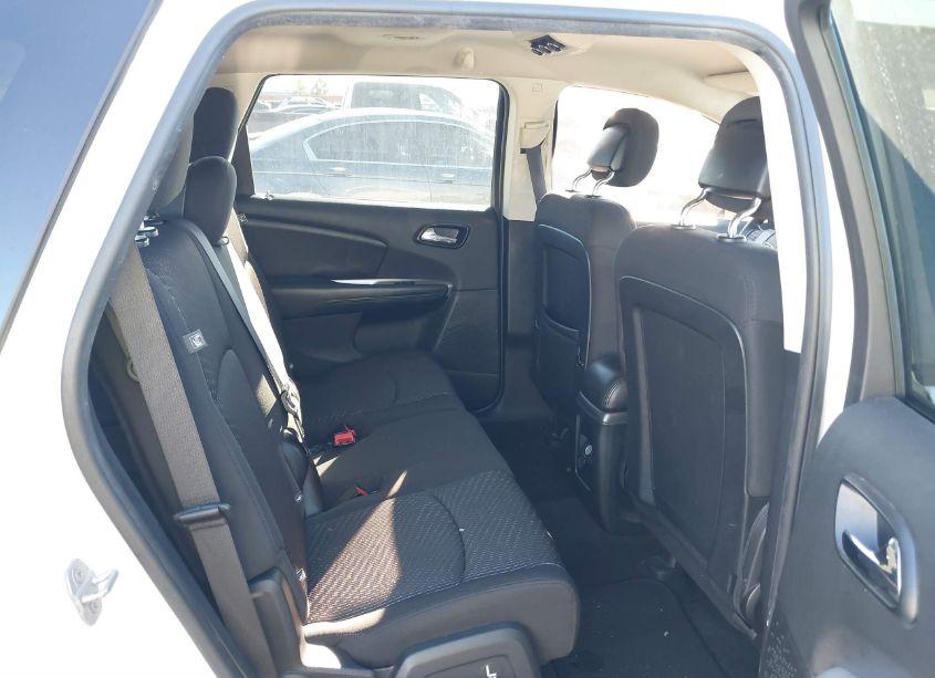 Photo 8 of 2015 Dodge Journey SXT (VIN 3C4PDCBG2FT658400)