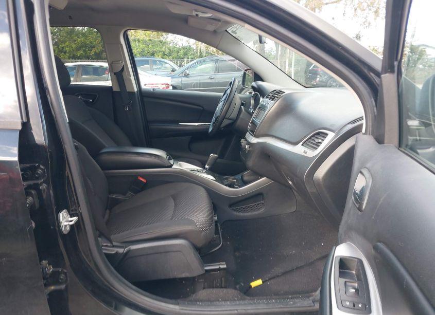 Photo 5 of 2015 Dodge Journey SXT (VIN 3C4PDCBG2FT743432)