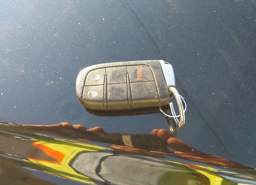 Photo 11 of 2015 Dodge Journey SXT (VIN 3C4PDCBG2FT743835)