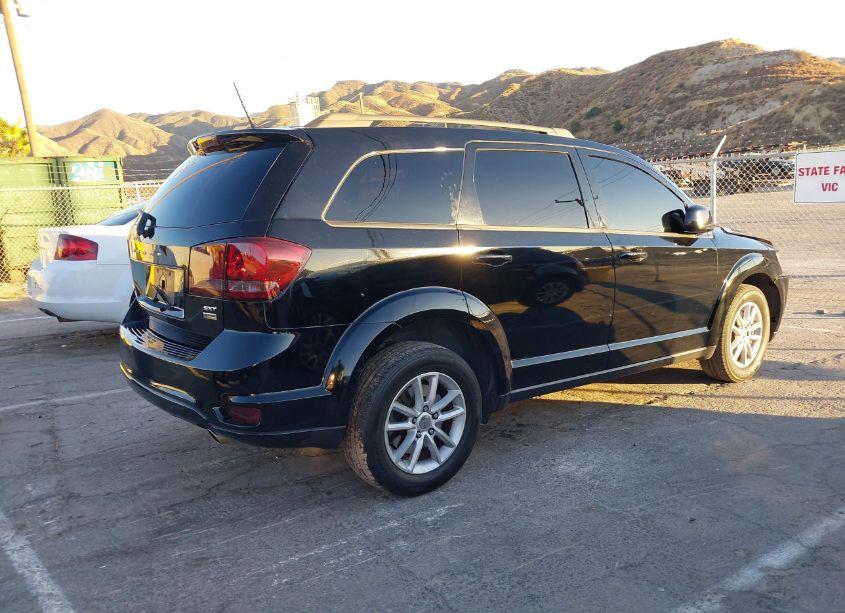 Photo 4 of 2015 Dodge Journey SXT (VIN 3C4PDCBG2FT743835)