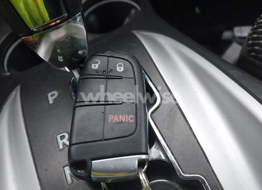 Photo 11 of 2016 Dodge Journey SXT (VIN 3C4PDCBG2GT153250)