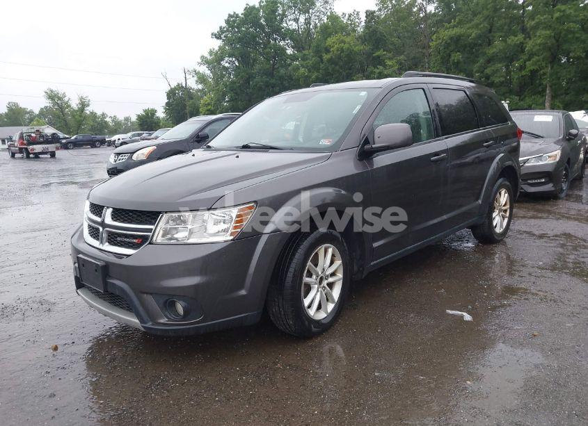 Photo 2 of 2016 Dodge Journey SXT (VIN 3C4PDCBG2GT153250)