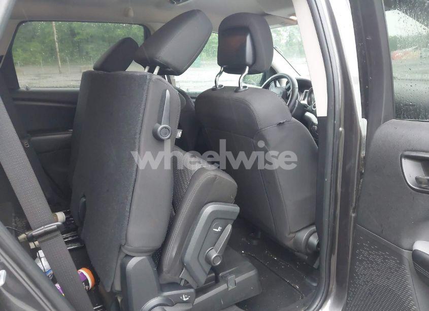 Photo 8 of 2016 Dodge Journey SXT (VIN 3C4PDCBG2GT153250)