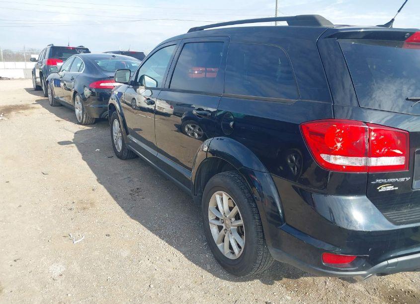 Photo 3 of 2016 Dodge Journey SXT (VIN 3C4PDCBG2GT203242)