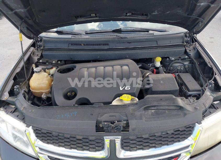 Photo 10 of 2016 Dodge Journey SXT (VIN 3C4PDCBG2GT232000)