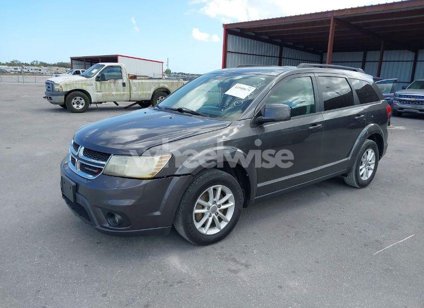 Photo 2 of 2016 Dodge Journey SXT (VIN 3C4PDCBG2GT232000)