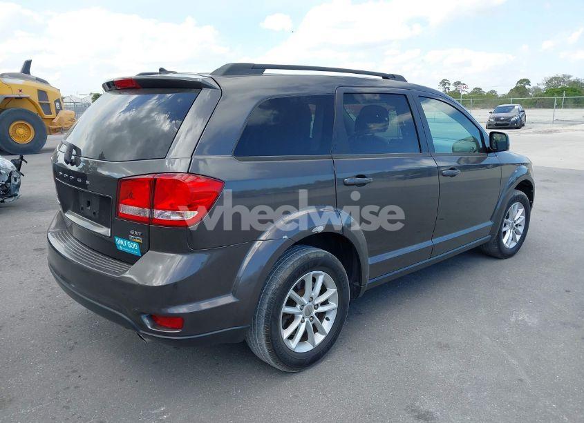 Photo 4 of 2016 Dodge Journey SXT (VIN 3C4PDCBG2GT232000)