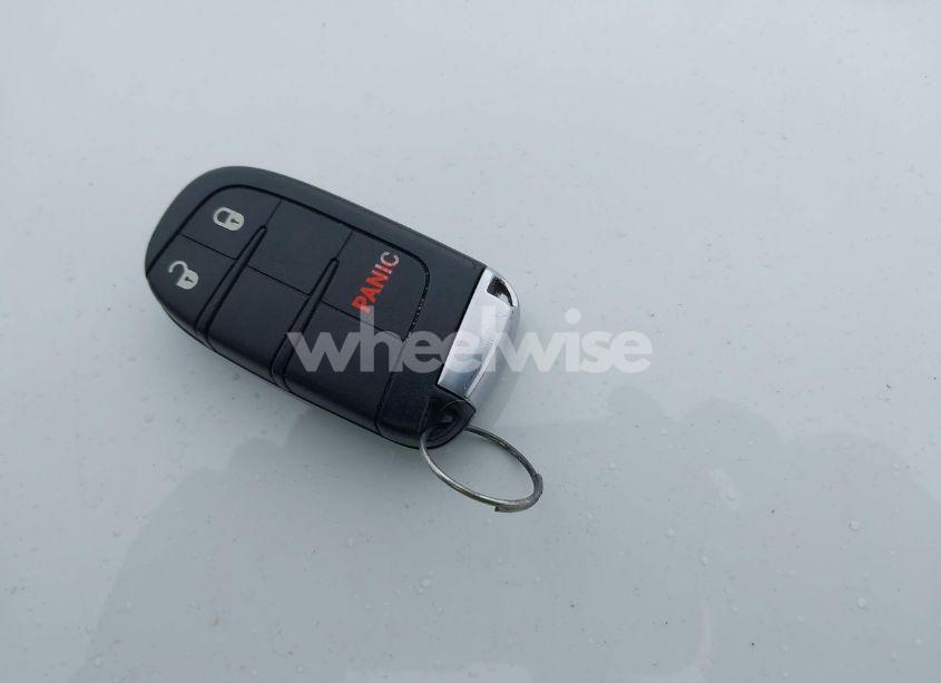 Photo 11 of 2017 Dodge Journey SXT (VIN 3C4PDCBG2HT580509)