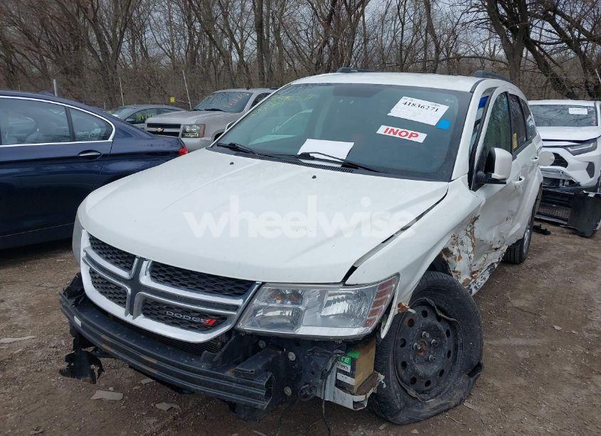 Photo 2 of 2017 Dodge Journey SXT (VIN 3C4PDCBG2HT580509)
