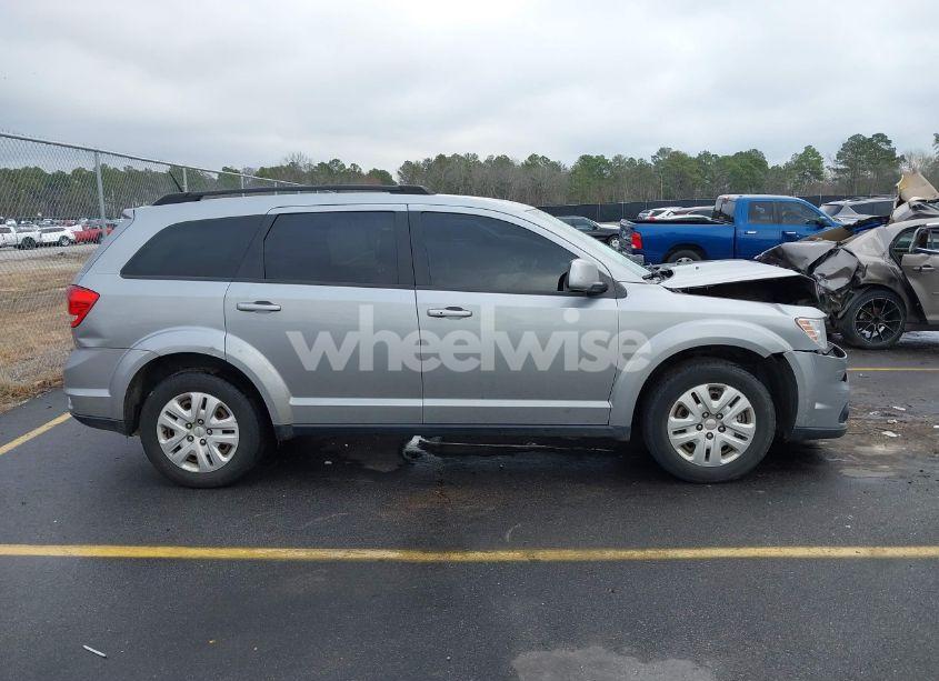 Photo 13 of 2018 Dodge Journey SXT (VIN 3C4PDCBG2JT526133)