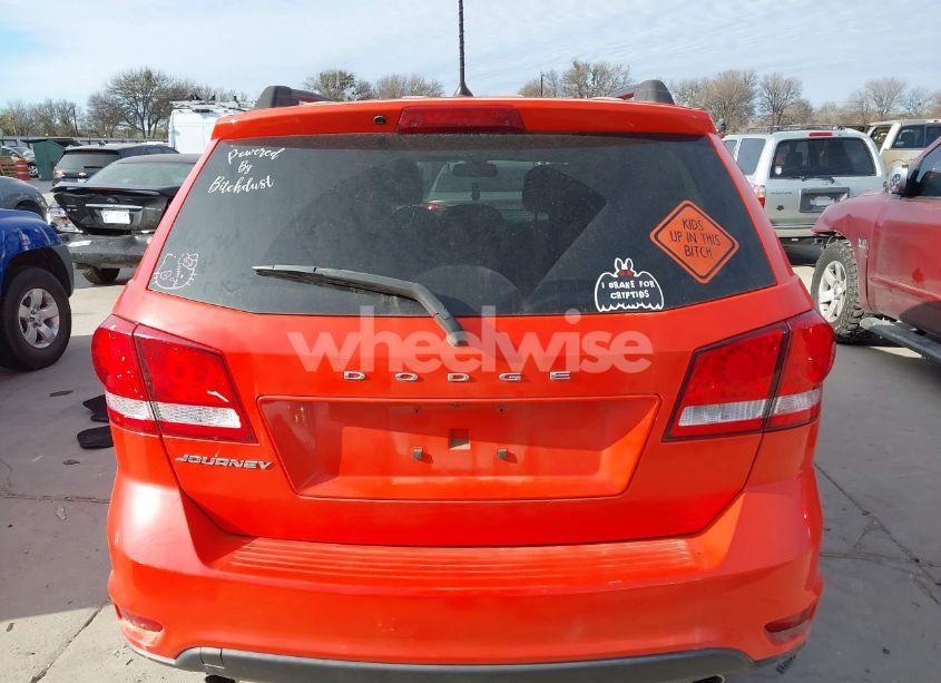 Photo 17 of 2018 Dodge Journey SXT (VIN 3C4PDCBG2JT528447)