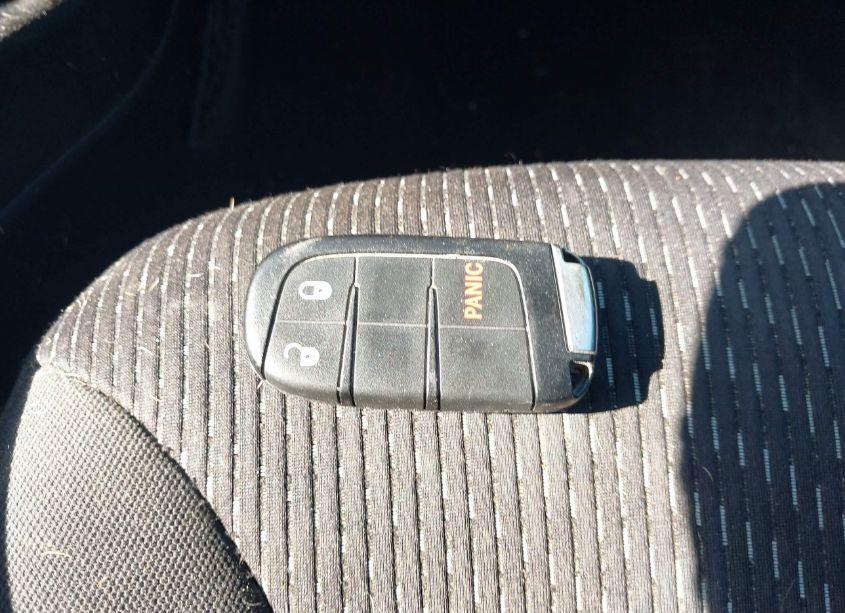 Photo 11 of 2019 Dodge Journey SE (VIN 3C4PDCBG2KT798795)