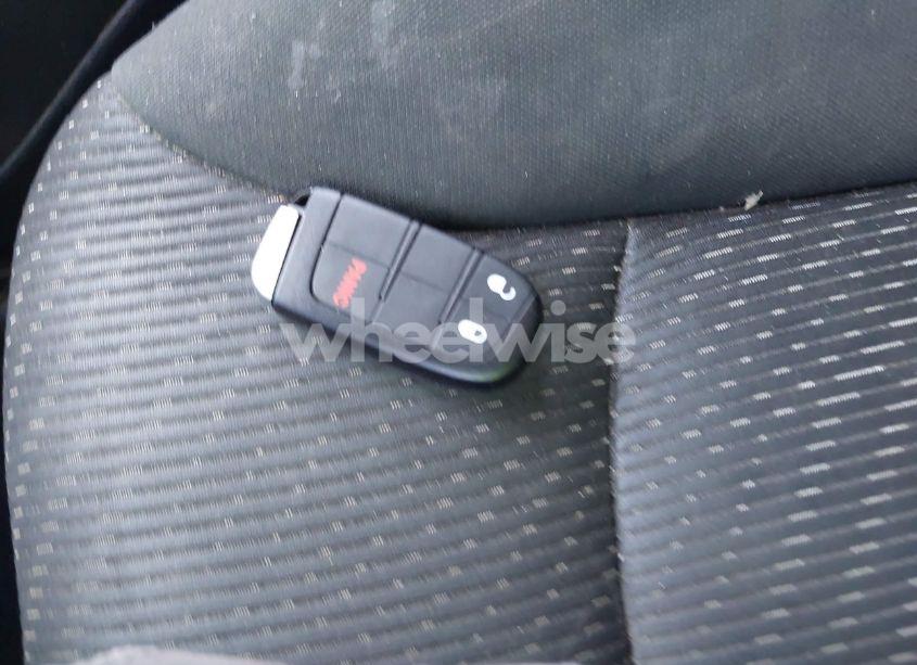 Photo 11 of 2012 Dodge Journey SXT (VIN 3C4PDCBG3CT169810)