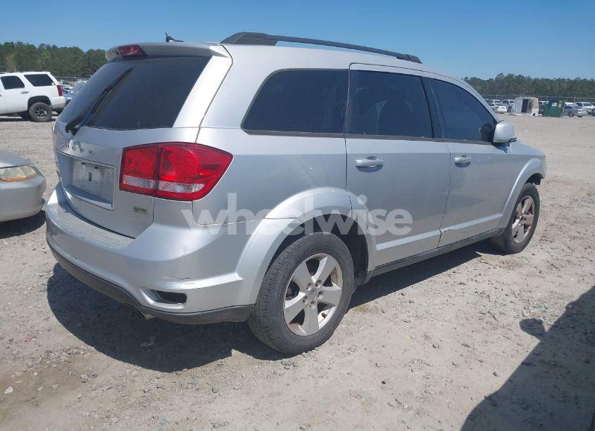 Photo 4 of 2012 Dodge Journey SXT (VIN 3C4PDCBG3CT169810)