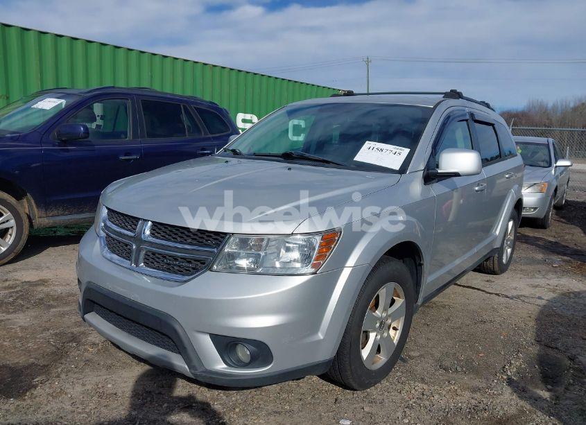 Photo 2 of 2012 Dodge Journey SXT (VIN 3C4PDCBG3CT213451)