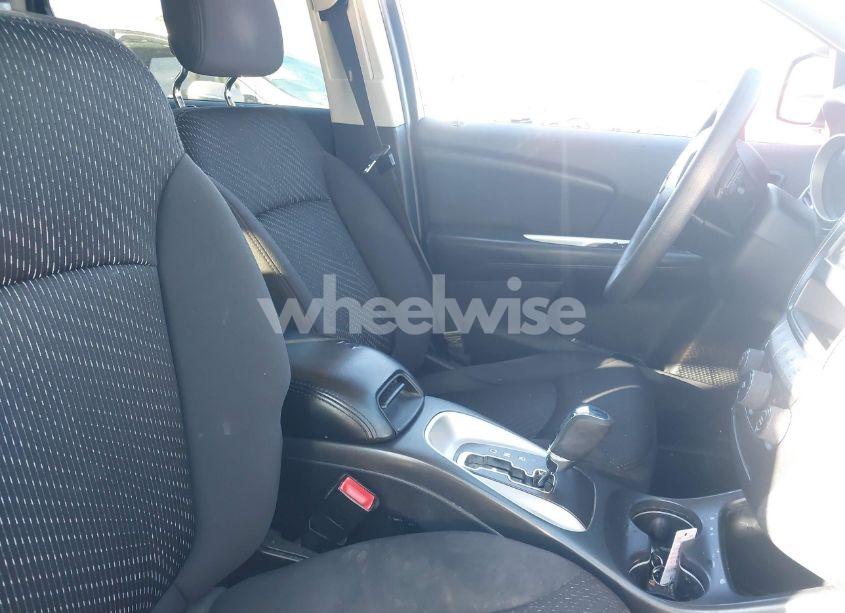 Photo 5 of 2012 Dodge Journey SXT (VIN 3C4PDCBG3CT292961)