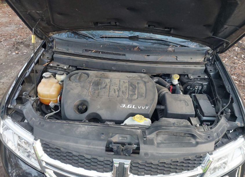 Photo 10 of 2012 Dodge Journey SXT (VIN 3C4PDCBG3CT395409)