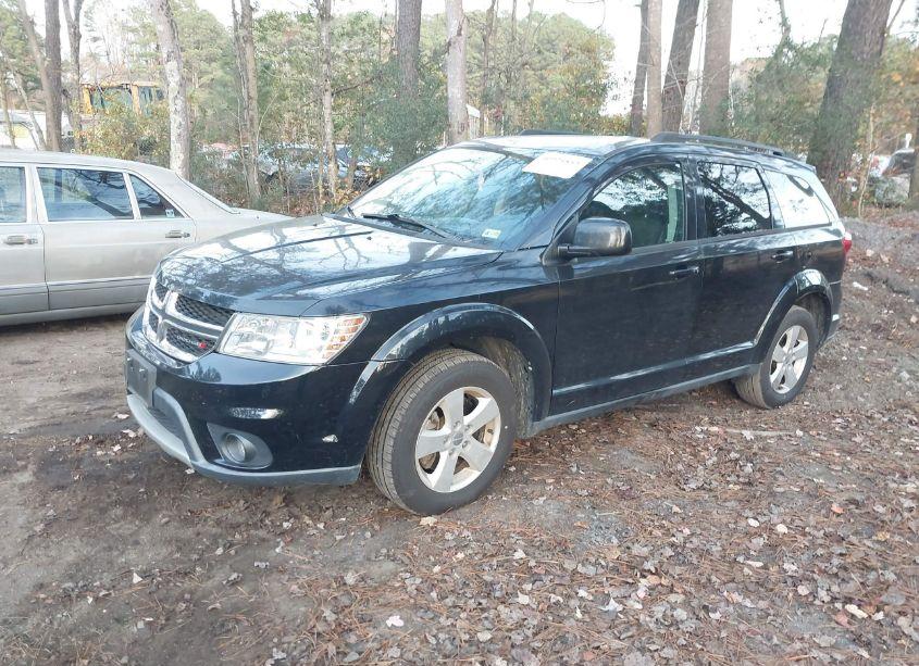 Photo 2 of 2012 Dodge Journey SXT (VIN 3C4PDCBG3CT395409)