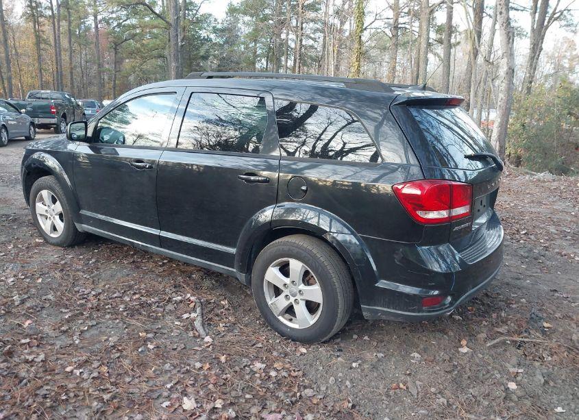 Photo 3 of 2012 Dodge Journey SXT (VIN 3C4PDCBG3CT395409)