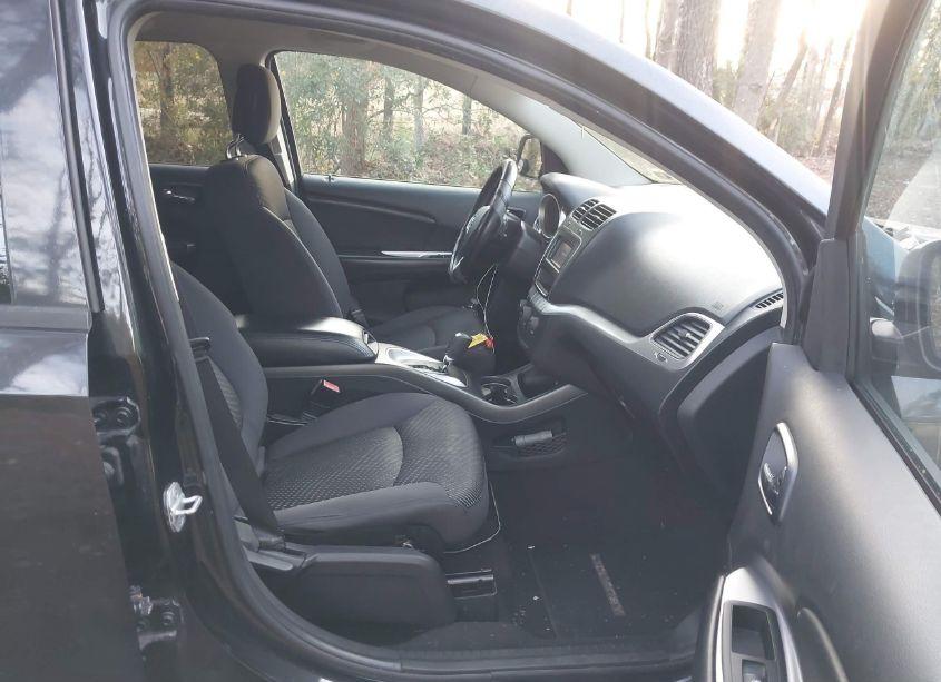 Photo 5 of 2012 Dodge Journey SXT (VIN 3C4PDCBG3CT395409)