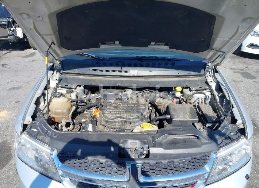 Photo 10 of 2014 Dodge Journey SXT (VIN 3C4PDCBG3ET127107)