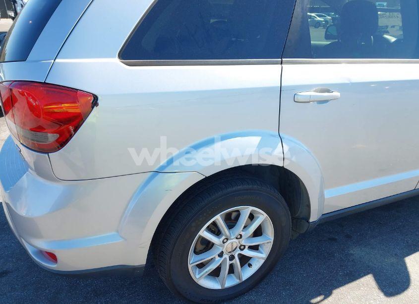 Photo 12 of 2014 Dodge Journey SXT (VIN 3C4PDCBG3ET127107)