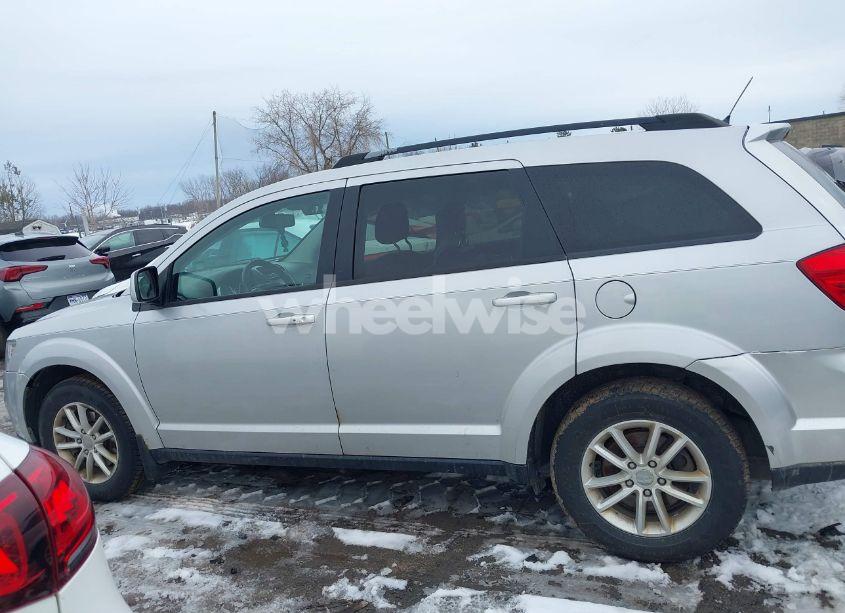 Photo 14 of 2014 Dodge Journey SXT (VIN 3C4PDCBG3ET236909)