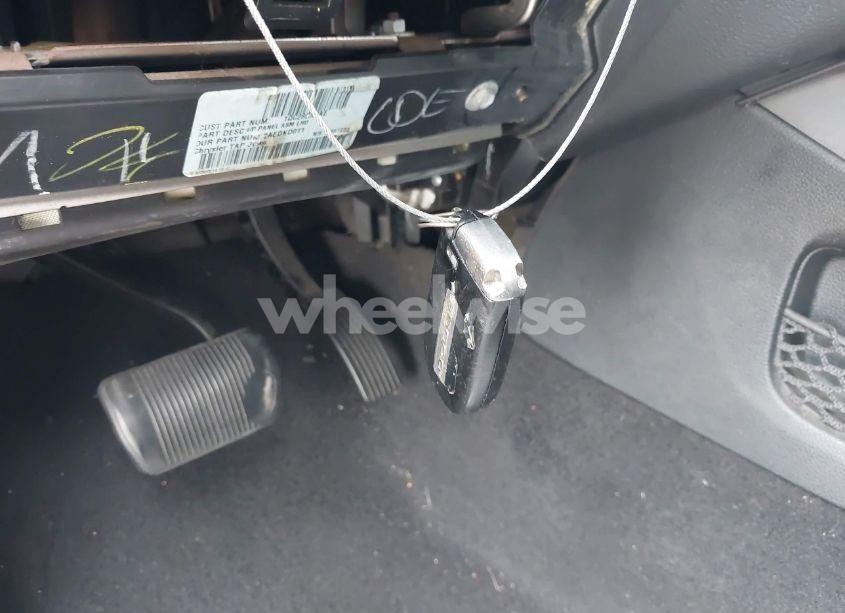 Photo 11 of 2015 Dodge Journey SXT (VIN 3C4PDCBG3FT561089)