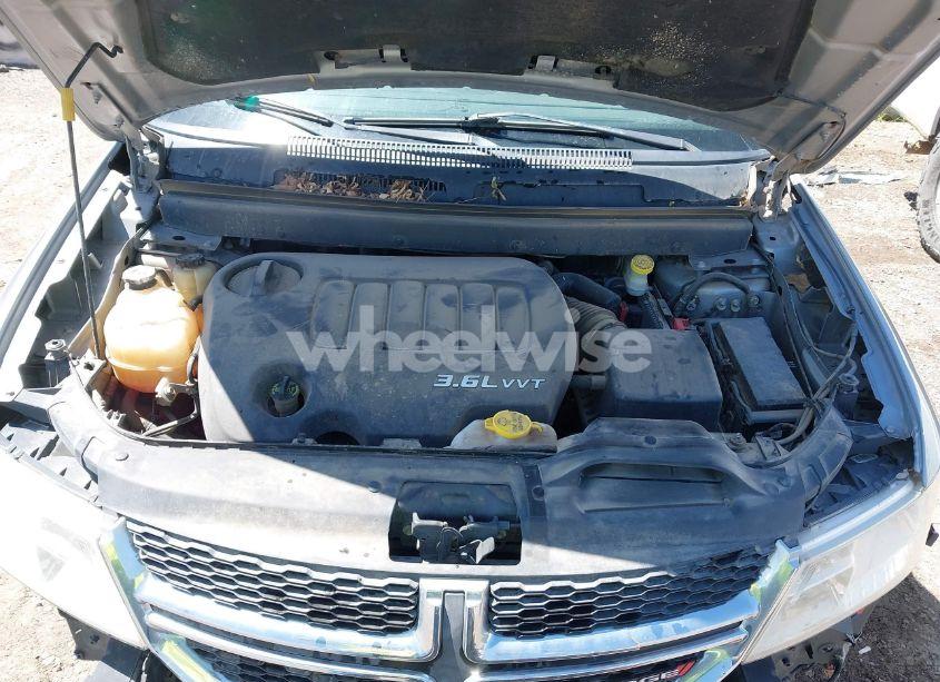 Photo 10 of 2015 Dodge Journey SXT (VIN 3C4PDCBG3FT591239)