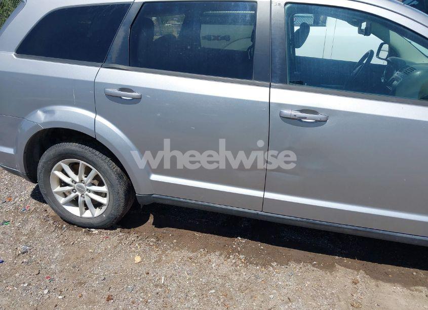 Photo 13 of 2015 Dodge Journey SXT (VIN 3C4PDCBG3FT591239)