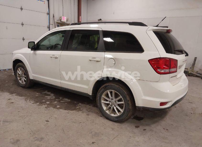 Photo 3 of 2015 Dodge Journey SXT (VIN 3C4PDCBG3FT743357)