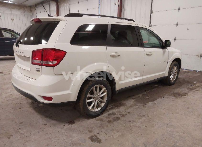 Photo 4 of 2015 Dodge Journey SXT (VIN 3C4PDCBG3FT743357)