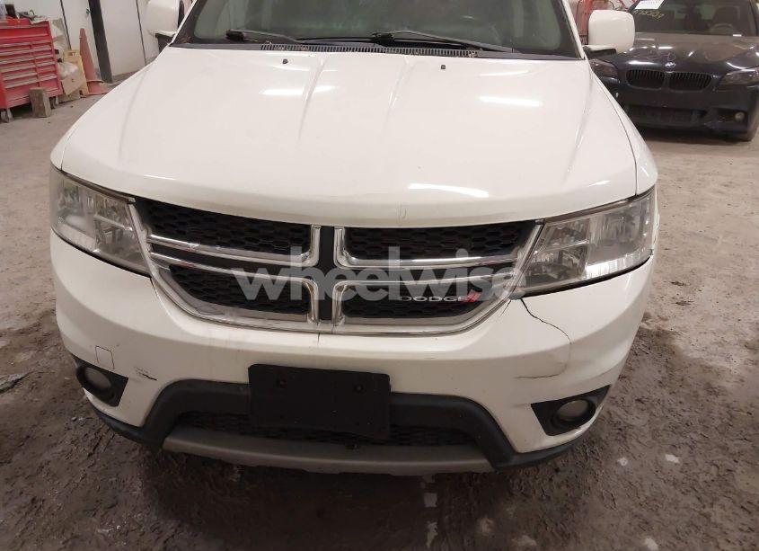 Photo 6 of 2015 Dodge Journey SXT (VIN 3C4PDCBG3FT743357)