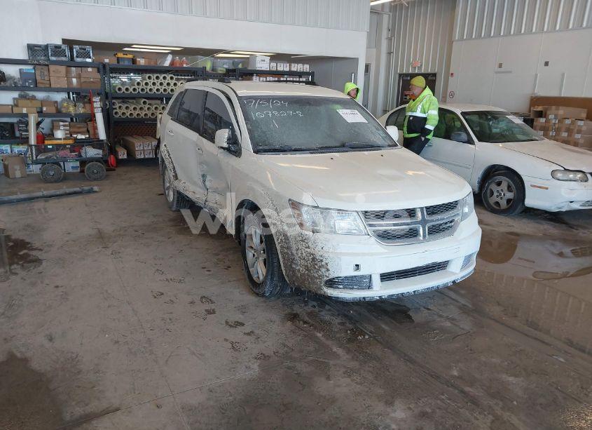 2016 Dodge Journey SXT (VIN 3C4PDCBG3GT126431) main photo
