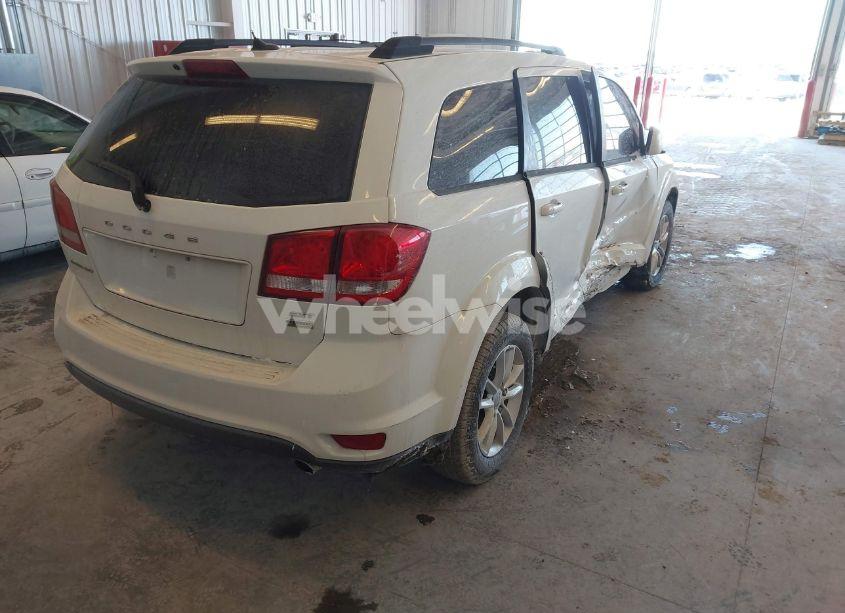 Photo 4 of 2016 Dodge Journey SXT (VIN 3C4PDCBG3GT126431)