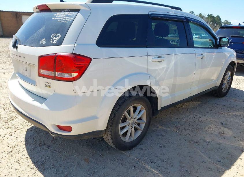 Photo 4 of 2016 Dodge Journey SXT (VIN 3C4PDCBG3GT141317)