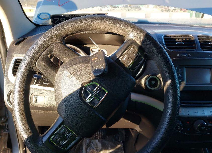 Photo 11 of 2016 Dodge Journey SXT (VIN 3C4PDCBG3GT145786)