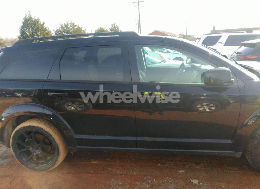 Photo 13 of 2016 Dodge Journey SXT (VIN 3C4PDCBG3GT154214)