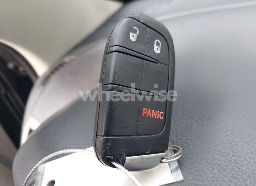 Photo 11 of 2016 Dodge Journey SXT (VIN 3C4PDCBG3GT203248)