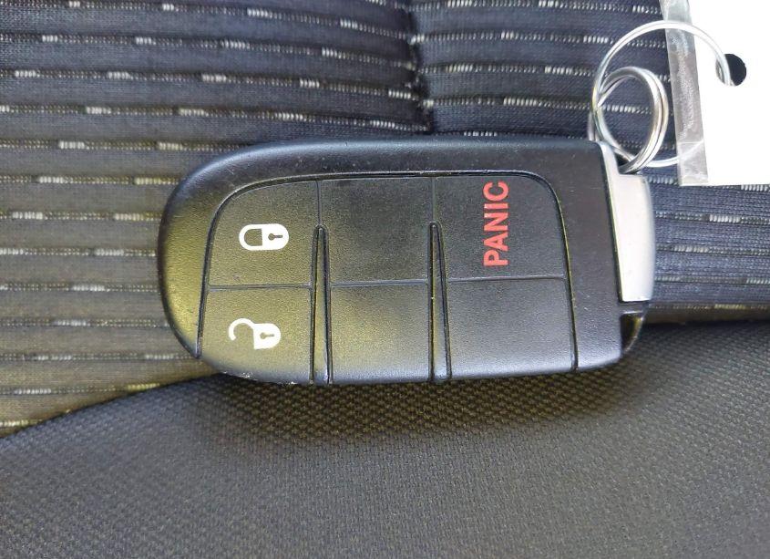 Photo 11 of 2017 Dodge Journey SXT (VIN 3C4PDCBG3HT523333)