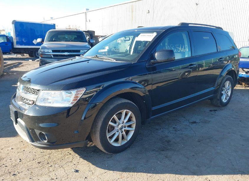 Photo 2 of 2017 Dodge Journey SXT (VIN 3C4PDCBG3HT523333)