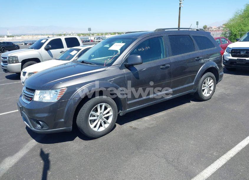 Photo 2 of 2017 Dodge Journey SXT (VIN 3C4PDCBG3HT618930)