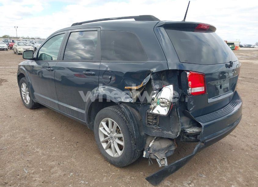 Photo 3 of 2018 Dodge Journey SXT (VIN 3C4PDCBG3JT476410)