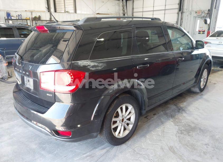 Photo 4 of 2013 Dodge Journey SXT (VIN 3C4PDCBG4DT568047)