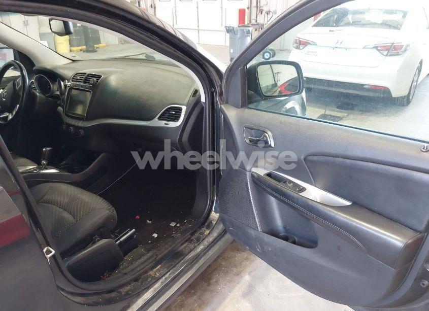 Photo 5 of 2013 Dodge Journey SXT (VIN 3C4PDCBG4DT568047)