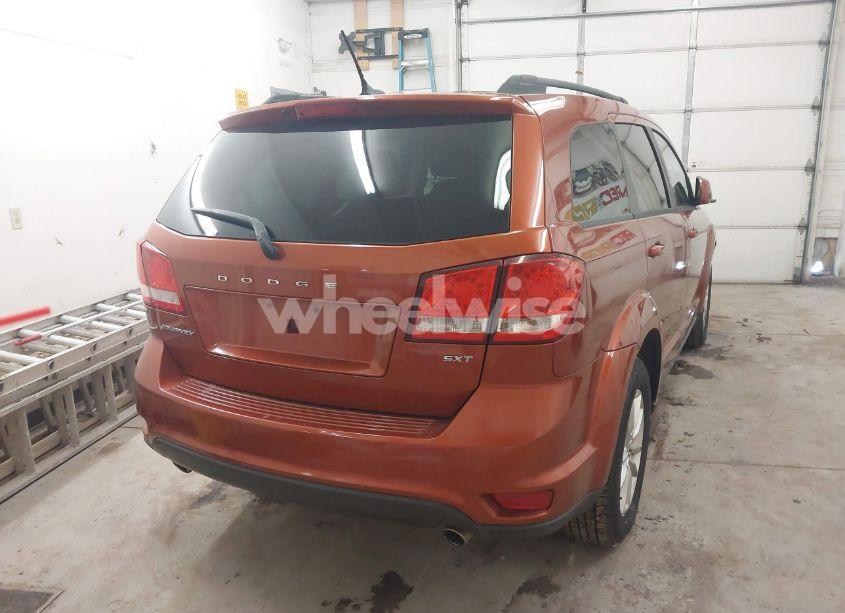 Photo 4 of 2014 Dodge Journey SXT (VIN 3C4PDCBG4ET116701)